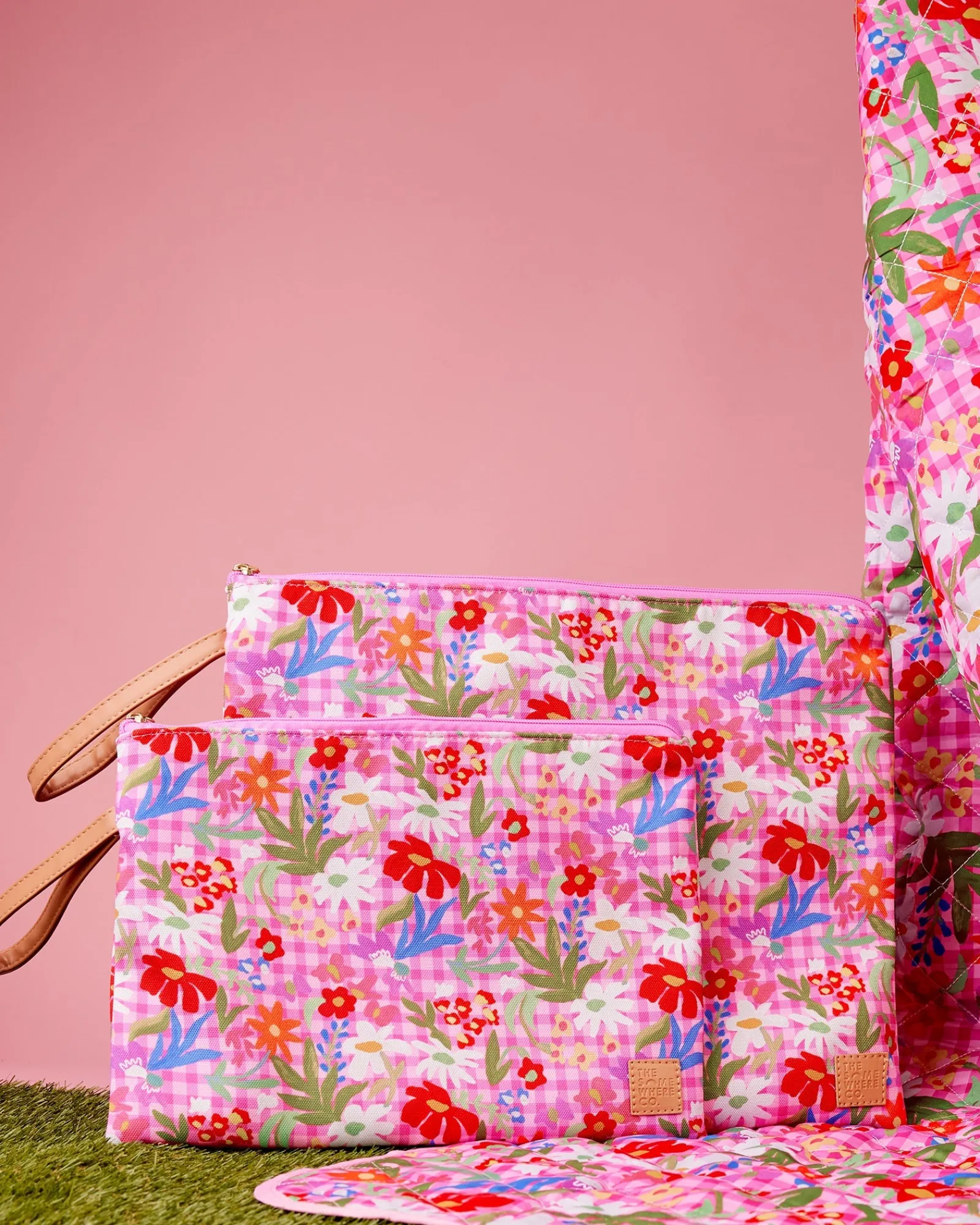 Travel Organisers|Wet Bags|The Somewhere Co Flowerburst Large Wet Bag